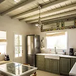 Agnantia, Leros Villa *