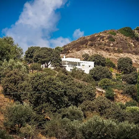 Agnantia, Leros Villa