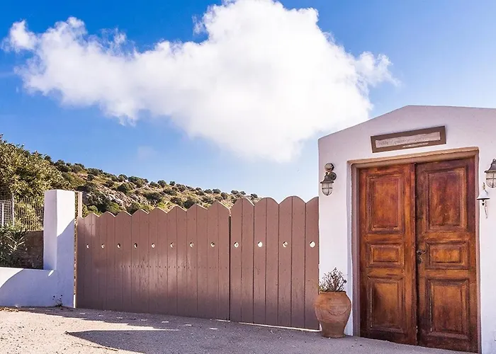 Agnantia, Leros * Lakkíon